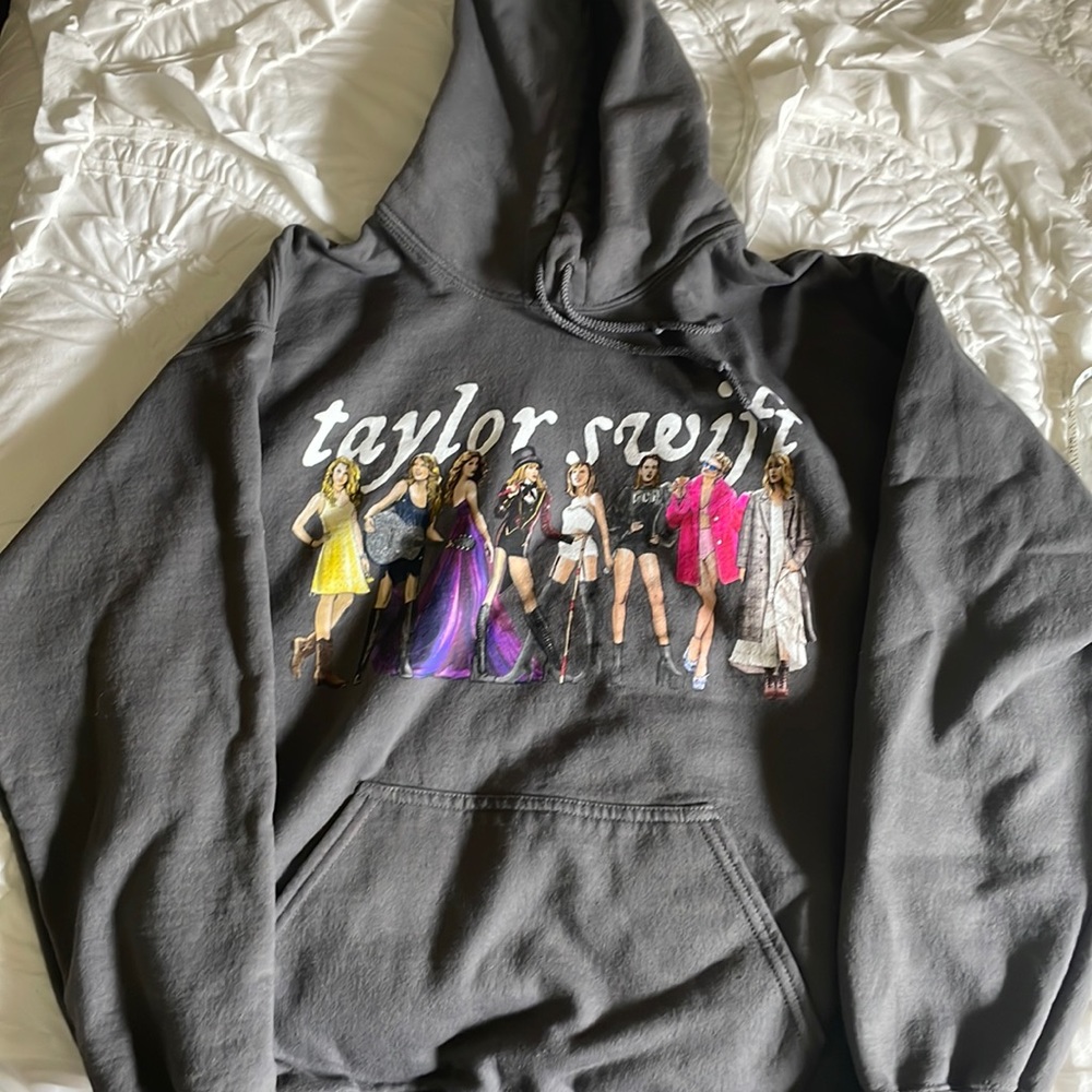 Taylor Swift hoodie size large
